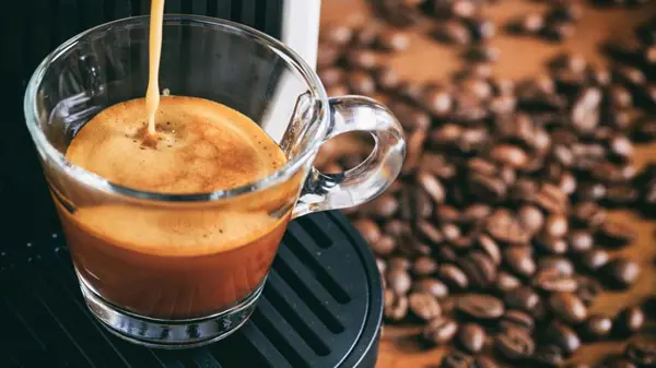 3 Corações TRES Modo Vermelho: Café Espresso Perfeito na Sua Cozinha