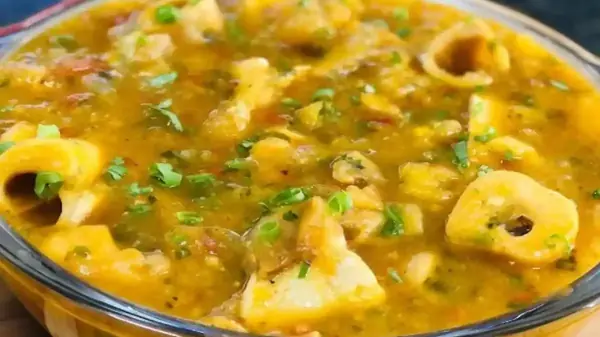 Caldo Reconfortante de Bucho e Mocotó