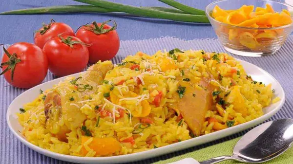 Delicioso Arroz com Frango e Pequi: Uma Receita para Saborear