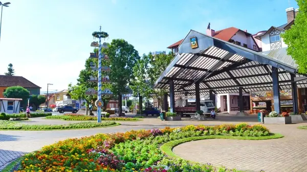 Qual é o melhor restaurante em Nova Petrópolis?